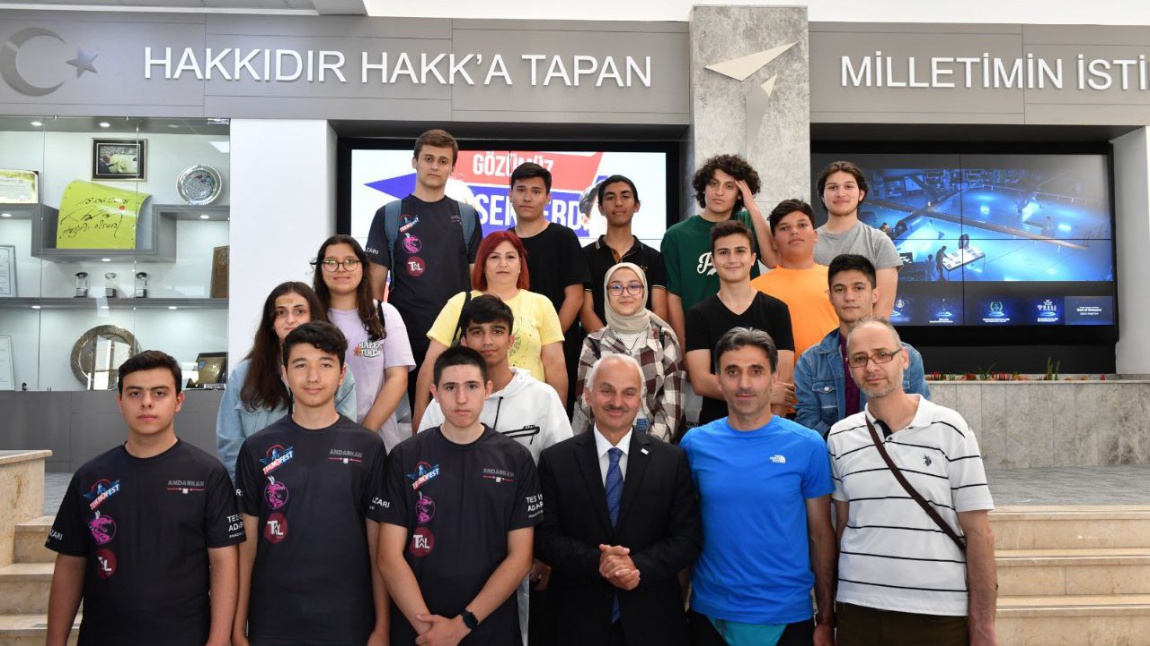 Öğrencilerimiz Türk Havacılık ve Uzay Sanayi Kurumunu Ziyaret Etti